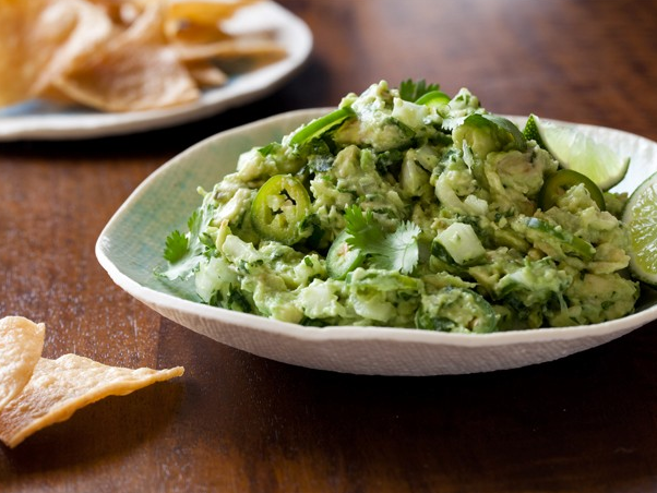 arvadafloor's tweet photo. What's your winning recipe for #gameday? #ArvadaRemodel #ArvadaKitchen https://t.co/E87JbzxwCd https://t.co/eGfDLEeLTu