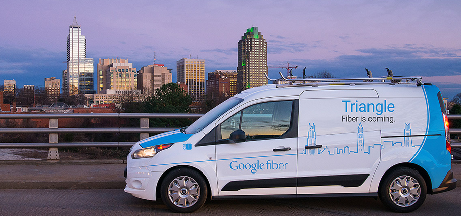 livability's tweet photo. What it's like living in a city with #Google Fiber. https://t.co/xJFahetiYA https://t.co/hU5wmChFaW
