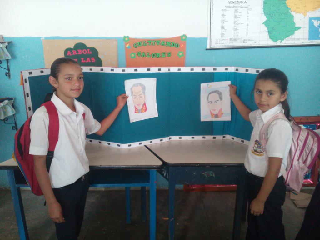 MoraRitamora49's tweet photo. Elaboración de galería "Bolívar y los niños". Cacaos al día.@Cralibertad https://t.co/J6Pr8QrEBE