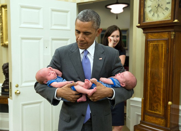Team_TechValley's tweet image. The White House Have Revealed Intimate Photos Of Obama's Final Year In Office buff.ly/1Z7YB6f