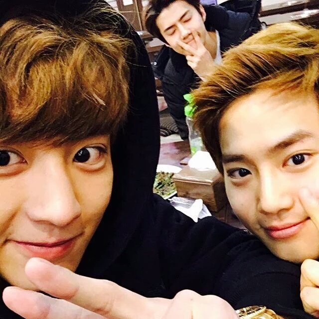 real__pcy_b's tweet image. 오늘도 행복한 하루를 만들어주셔서 감사합니다!! 역사는 여러분들과 함께 만들어가는거라고 생각합니다!! 항상 너무 고맙고 사랑한다아아아아아아!!!!!!!!!!❤️❤️❤️❤️❤️❤️ #수찬세꼬기파티