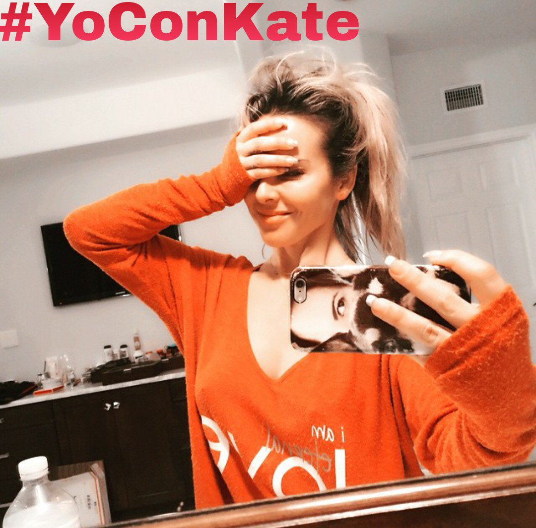 KDC_CostaRica's tweet image. ➕➕➕ Positive Vibras con toda la energía @katedelcastillo Te Amamosss #YoConKate