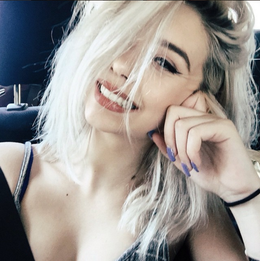 Paz_VMV's tweet photo. Smile https://t.co/LffgYkvtWa