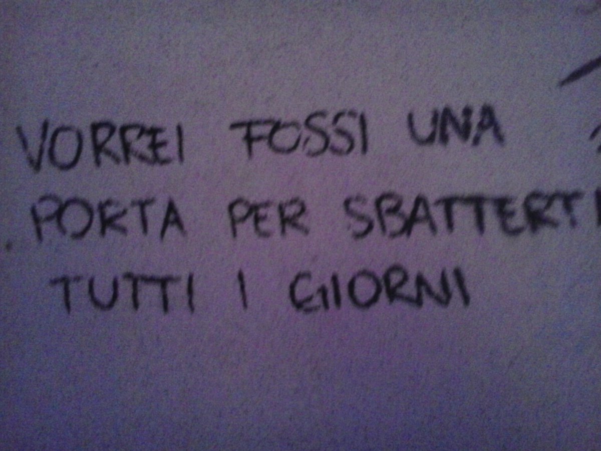 ANGELACONGIU's tweet photo. #copuliAmo #doorsofperception #writeonthewall https://t.co/jFEIBx6lk6