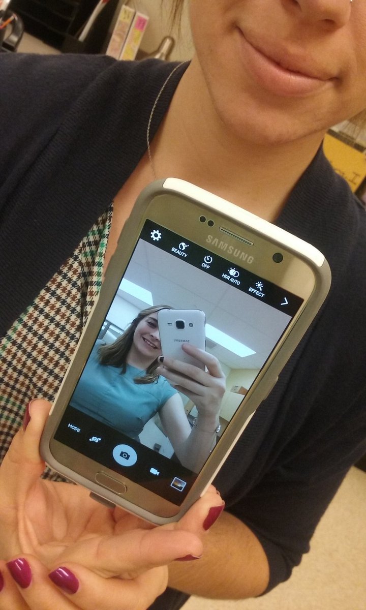 BAHSreed's tweet photo. @BAHSreed #MReedSelfies #cylinder #reflection #anglemeasure #parallellines https://t.co/yLRxorRH9q