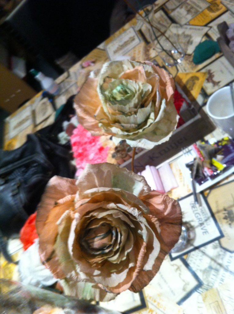 Vanmiddag een workshop verzorgd voor deze dames, dit doen we al vanaf 5 pers.