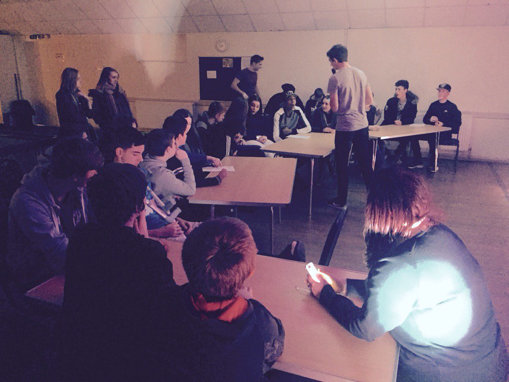 Full house tonight! 👊