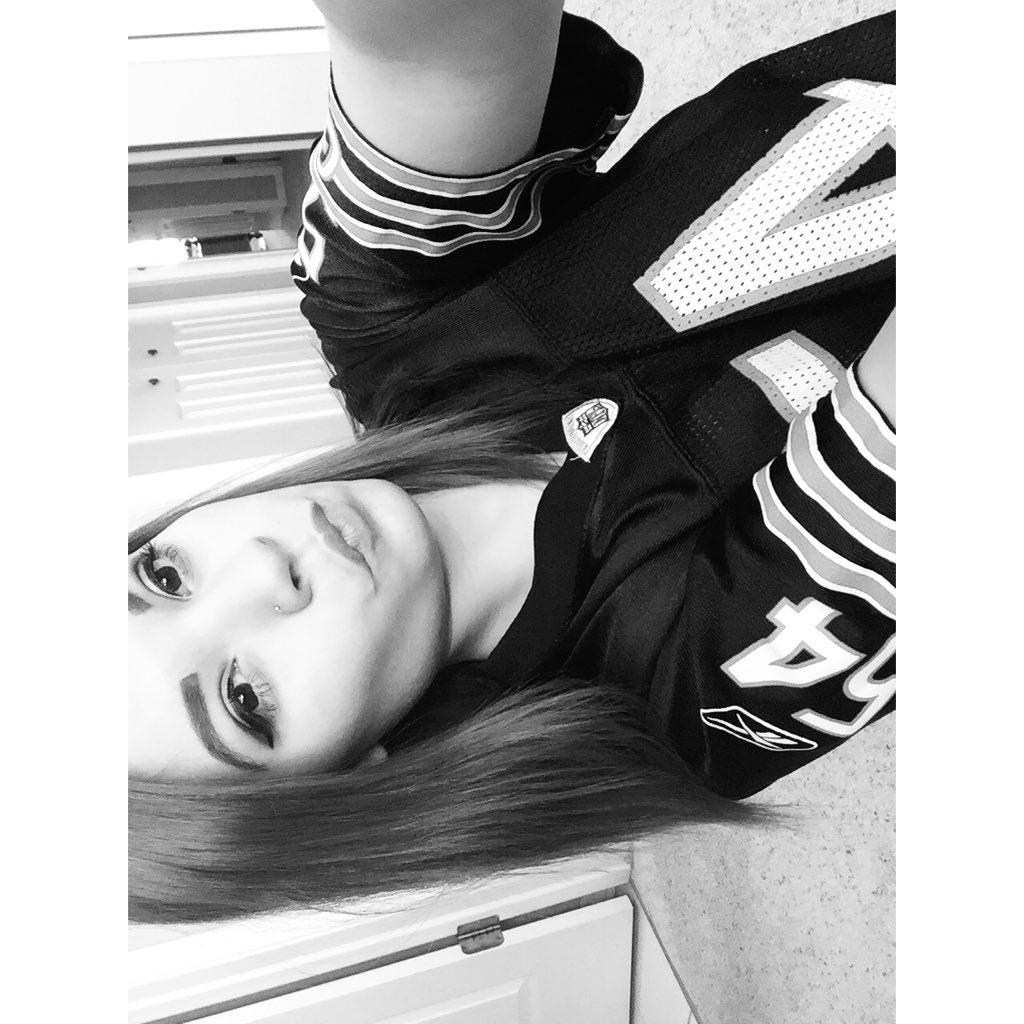 aleexxissj_'s tweet photo. always feeling myself🤗 https://t.co/HieesMqmnn