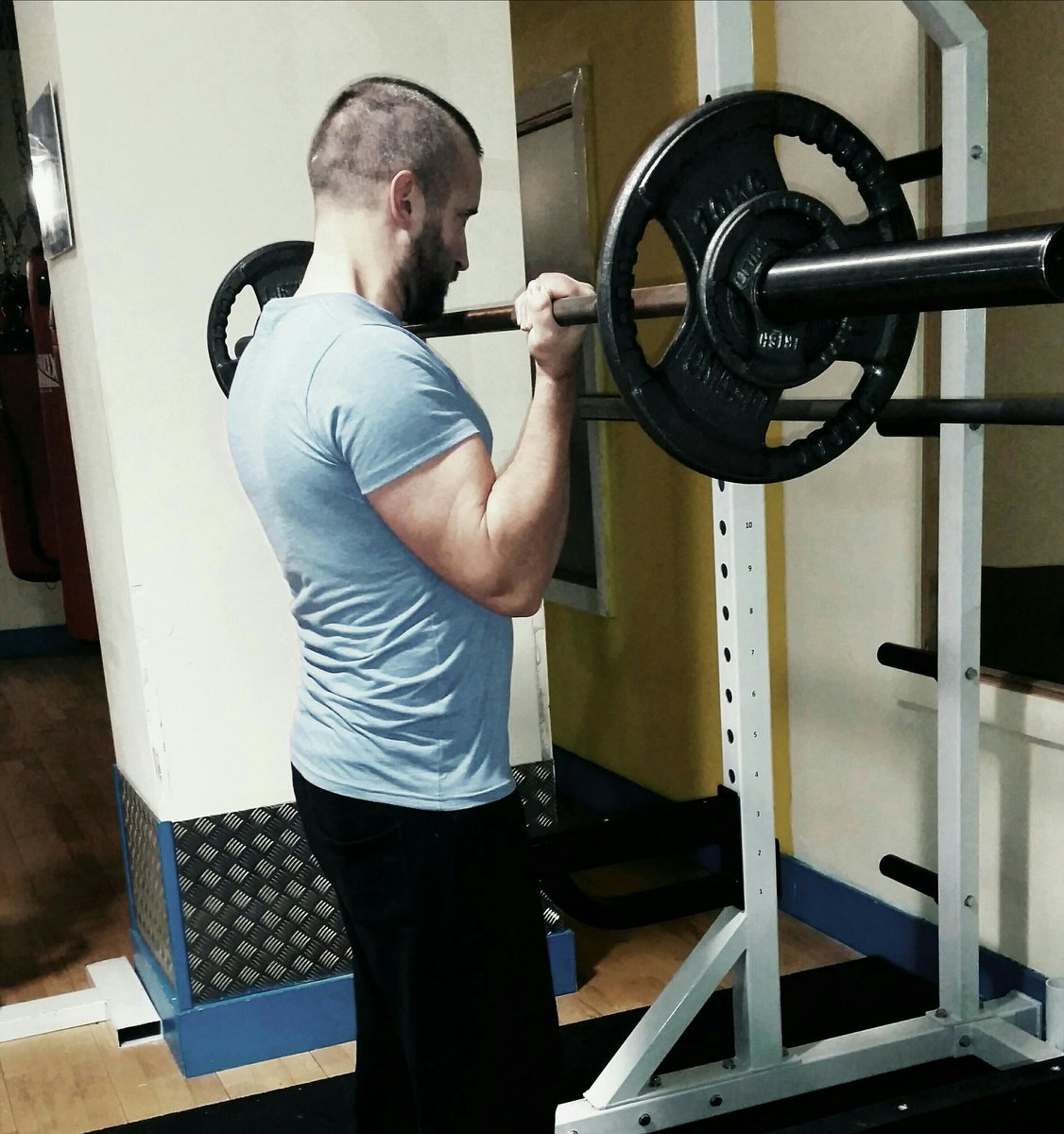 python_fed's tweet photo. 6.30 am 42.5kg barbell curls to start the day off right. Check out our tshirts at https://t.co/JCNzJvd9Sg. #lift https://t.co/sM5le7wb30