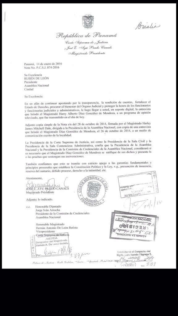 Así reacciona Ayu Prado luego de las denuncias hechas hoy a <a href="/TReporta/">Telemetro Reporta</a> por el Magistrado Harry Díaz. Venganza?