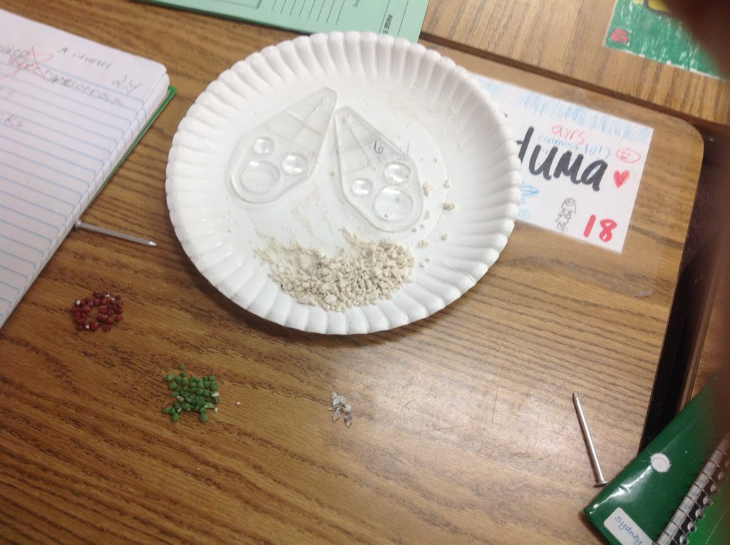 Sorting mock rock ingredients