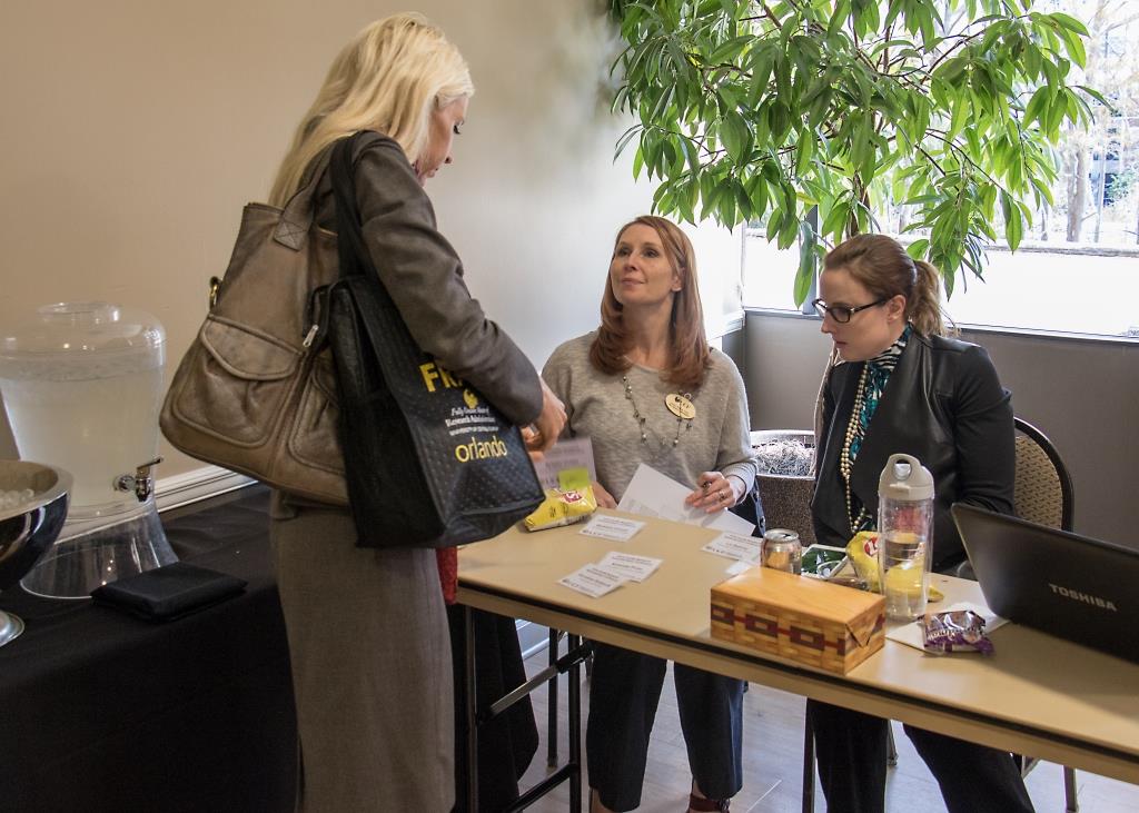 ResearchUCF's tweet photo. .@fracucf pre-conference workshops & registration before the big day tmrw! #FRACUCF #UCF #ResearchAdministrators https://t.co/djcD7BRFtQ