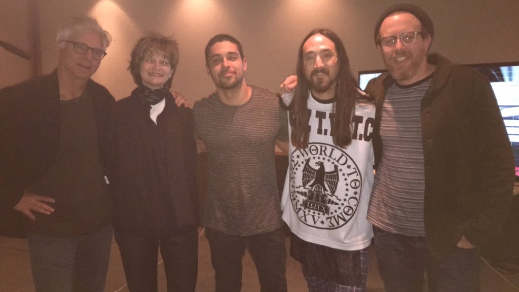 Thanks everyone at  @CharmingMovie for having me cameo in your upcoming movie! @WValderrama @RVenokur #johnwilliams https://t.co/O2n4EJnzXF