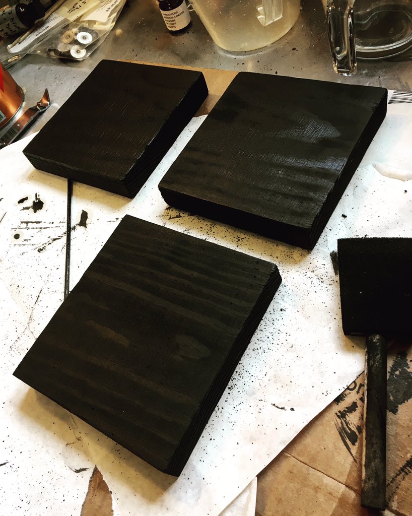 JeremyGHicks's tweet photo. Working on having some #craftbatch EPs ready for my show with @BandadeMusic at @NisoloShoes on the 26th. https://t.co/PglMeI5zNG