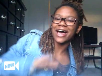 kyemaddockdevon's tweet image. 🔴 LIVE ajthesage on #YouNow - She is prank calling 😂😂😂😂 younow.com/ajthesage/8368…