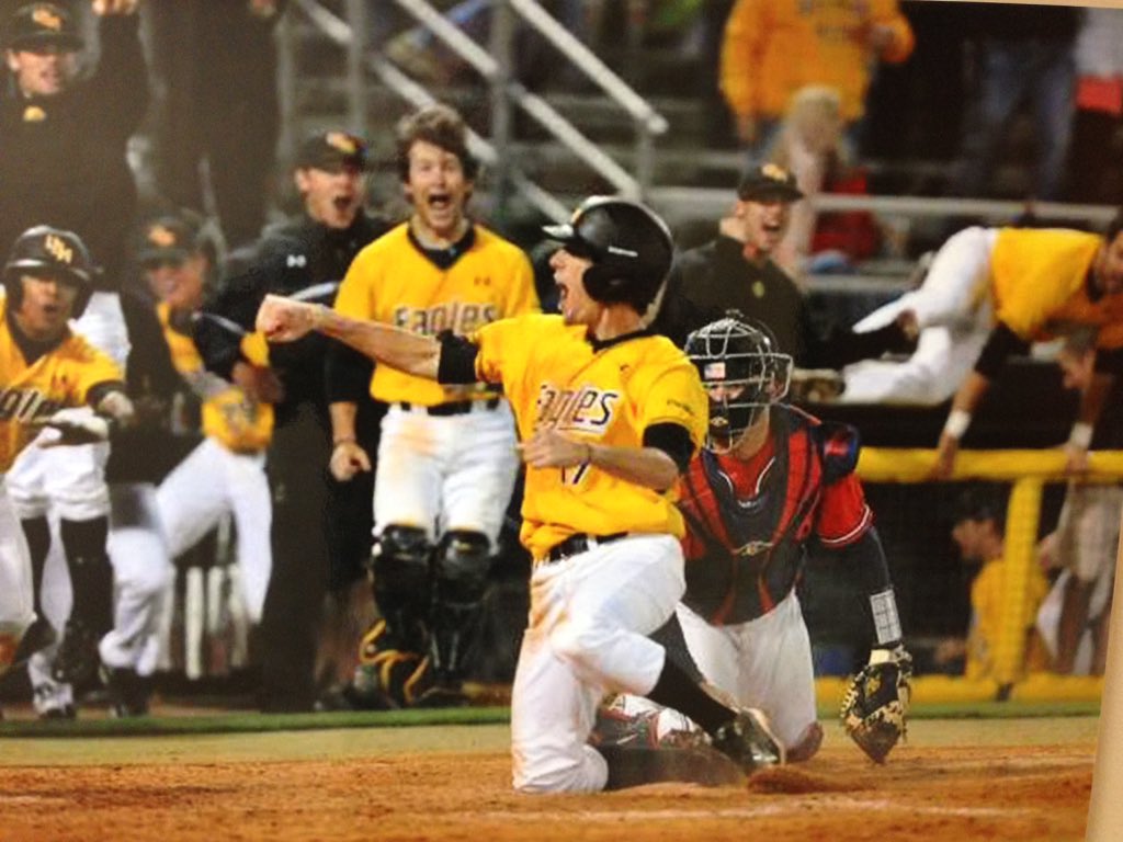 SouthernMissBSB's tweet photo. Travis Creel played the game the old fashion way-HARD!!!! Never took a play off. Now he's coaching the game.#coach https://t.co/H4qjkYRkxn