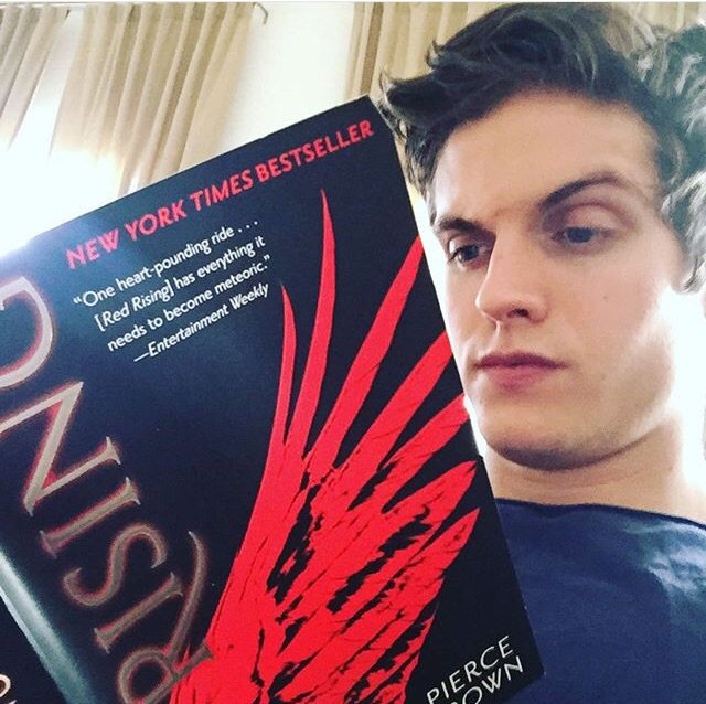 taylorrlts's tweet photo. 📖❤ https://t.co/tE3Tsst3FN