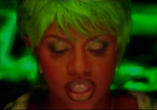 Tani Lil Kim Green Color Scheme T Co 1ruklfps3z