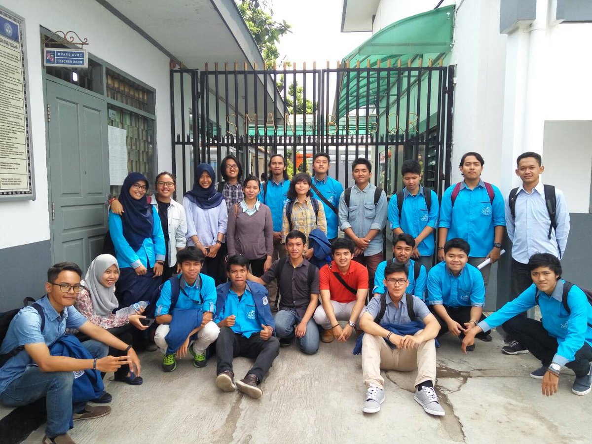 SAFARY GOES TO <a href="/SMAN9Bogor/">SMA NEGERI 9 BOGOR</a>
