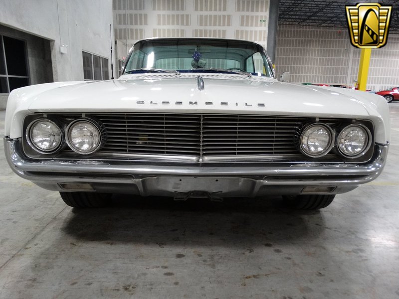 ClassicDigest's tweet image. classicdigest.com/cars/oldsmobil… #Oldsmobile #Dynamic88 #classiccar