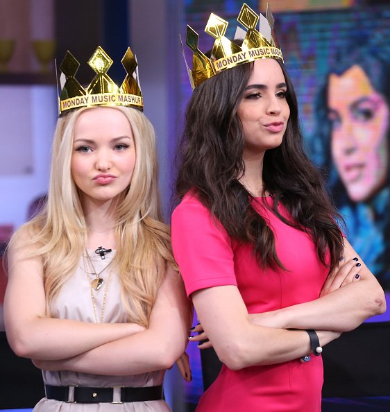 @NickelodeonTV #KCAsNominateDescendants 
RT this please