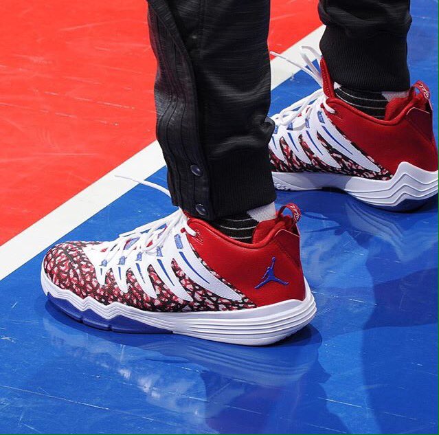 CP3's tweet photo. #NikeiD https://t.co/pOW6QIV3oK