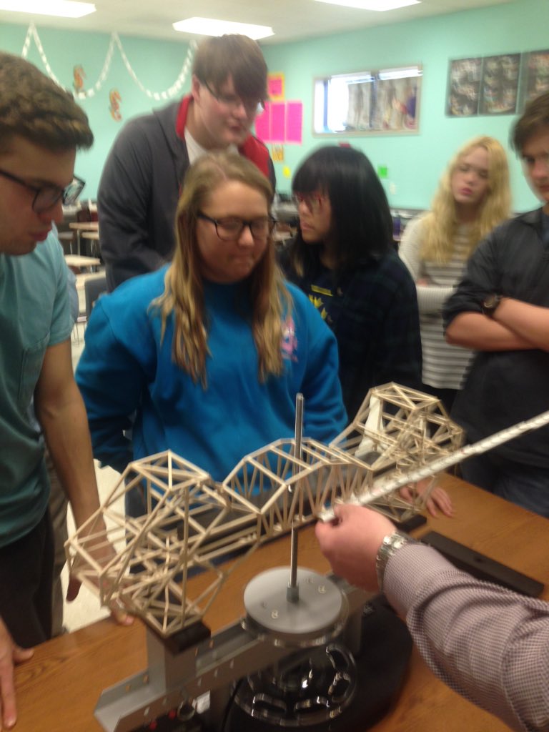 MrsHbailey's tweet photo. EU Bridge Building is heating up!😄 https://t.co/40Frl6Qg3K