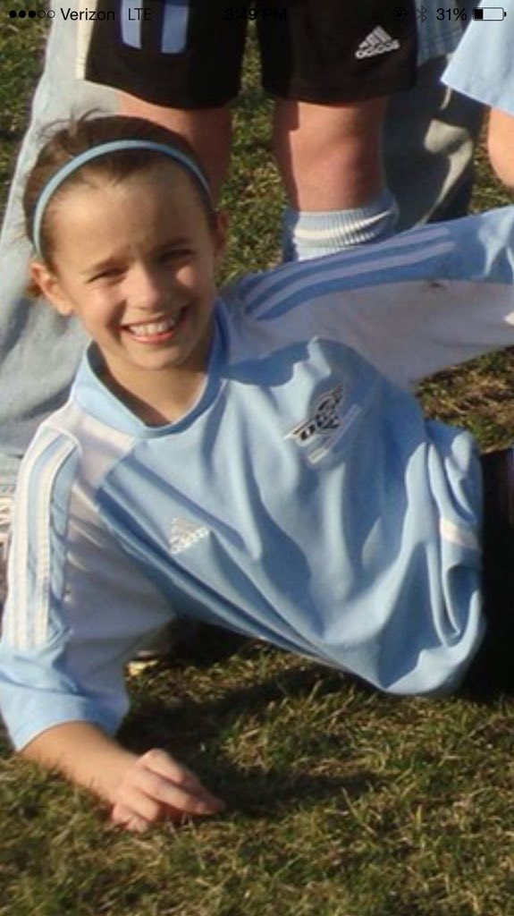 mbecks15's tweet photo. HBD ugly! happy to have a sista as pretty as you! ily https://t.co/hbNCnkM4zO