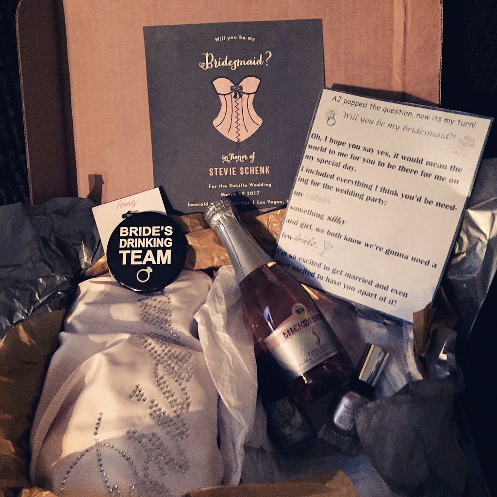 renaeenicoleee's tweet photo. Can't believe this is happening π #teamstevie #bridesdrinkingteam https://t.co/tDSf2QLQJ6