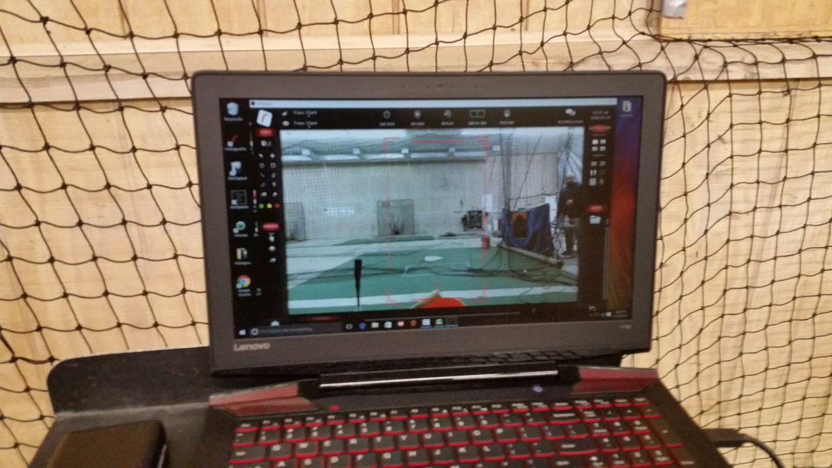 FacilityAthlete's tweet photo. 3D video analysis and Hitting Guru for pro Vinnie Belnome @ProwlerBats @StrickHitting @3dhitlab @VBelnome1 https://t.co/3uxpAsH4pq