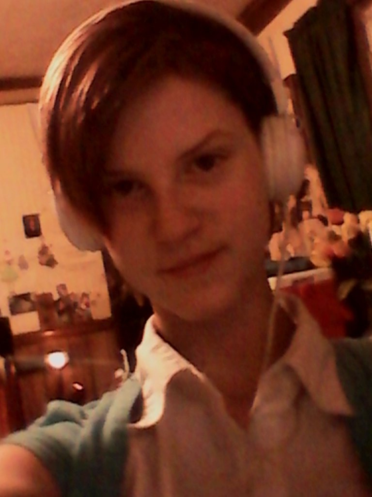 wolfkat2003's tweet image. Me without make up