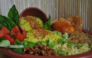 Nasi Kuning Tiada Tanding kulinercimahi.com/nasi-kuning-ti…