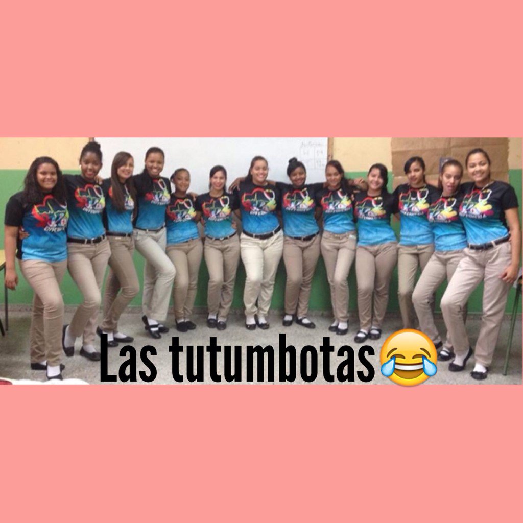 Paola_pa1's tweet photo. #Enfria 👌 #HijasDeLaTutu, 👼👯👯👯👯 #SomosGOLD 🔱✔ https://t.co/64GhycOixJ