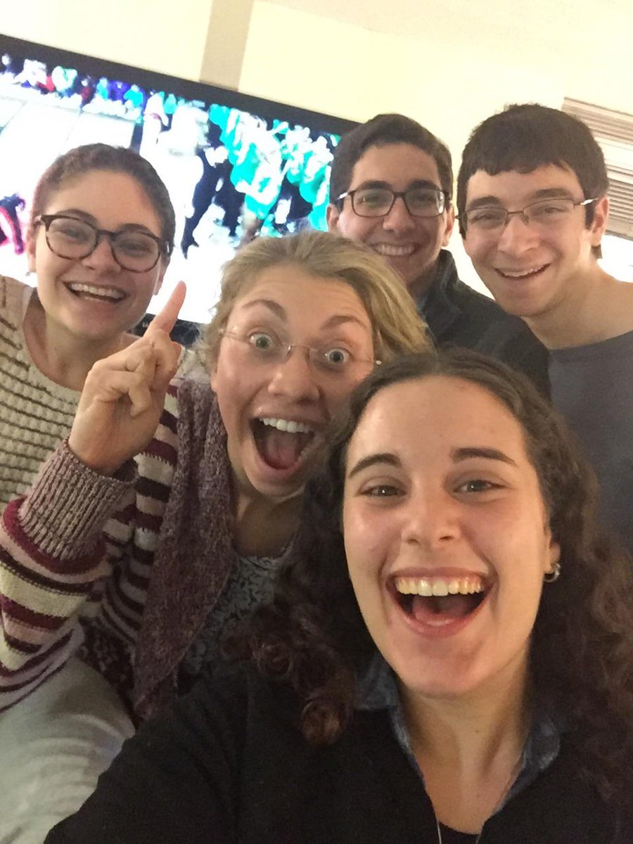 RobbieKnopf's tweet photo. @frischschool https://t.co/mu3Tnl4Gde