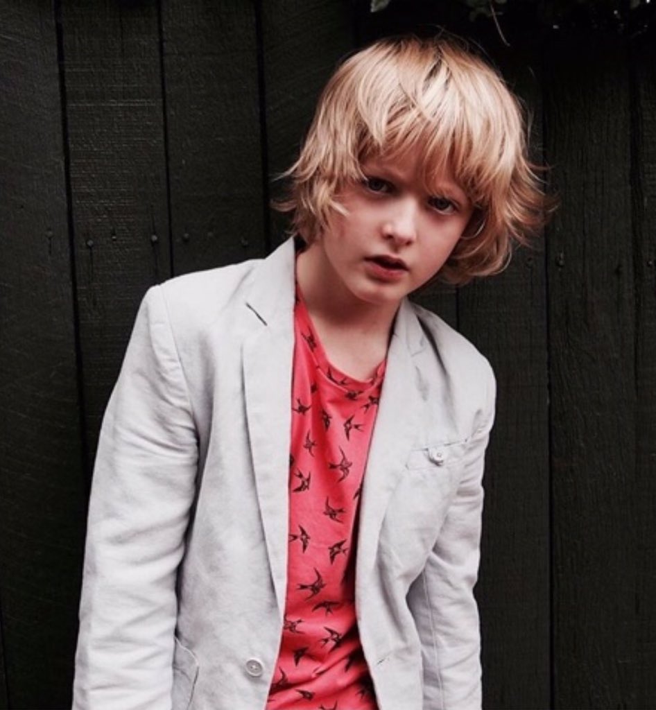 fly_little_guy's tweet photo. Fly Kye showing us his style 👉https://t.co/Mkea7LLezk #flylittleguy https://t.co/VtRgibOzMH