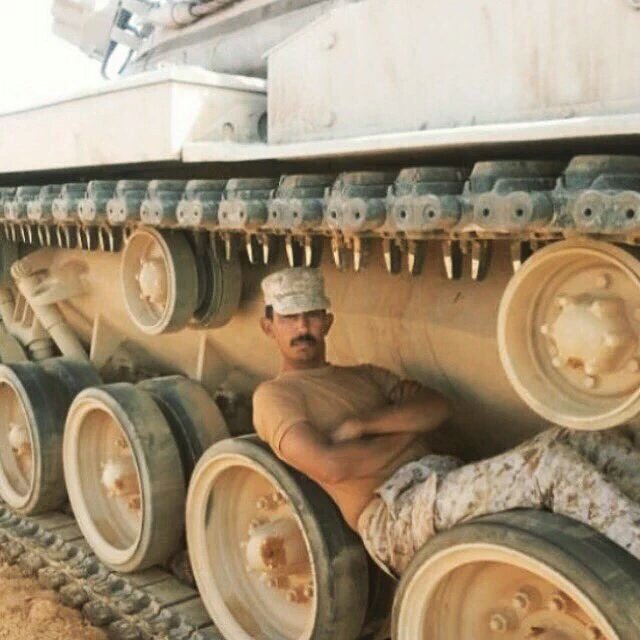 MoradKaled1's tweet photo. استشهاد الرقيب /
#البطل_الشهيد_جبران_بن_حسن_مقلز_صيرم
من #القوات_البرية
بـ #الحد_الجنوبي إثر تعرضه لإصابة https://t.co/39sVm3oDOR