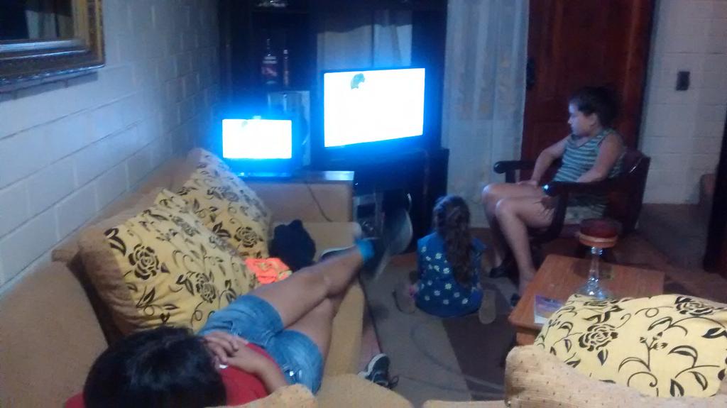 loive's tweet photo. #AladinoElMusical  @MallPlazaCL  , viendolooo con las pequeñas , esperemos ganar entradas para el mall oeste *.* https://t.co/AfmXxSoOxw