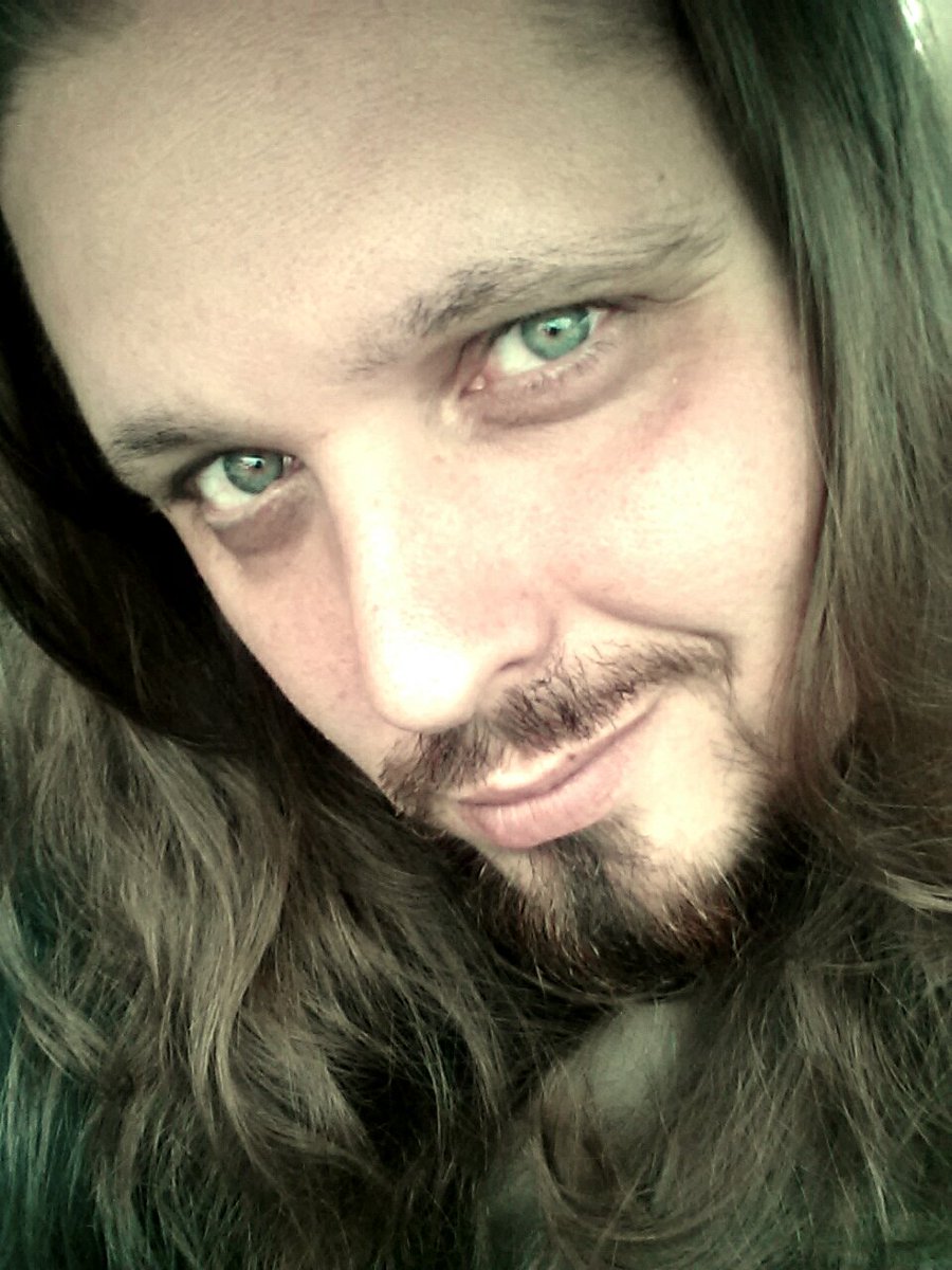 entrancetohell's tweet photo. Proof that I don't always scowl... I smile plenty! #longhairdontcare #thursday #SmilingItForward #smiling https://t.co/6ZRcMOGT97