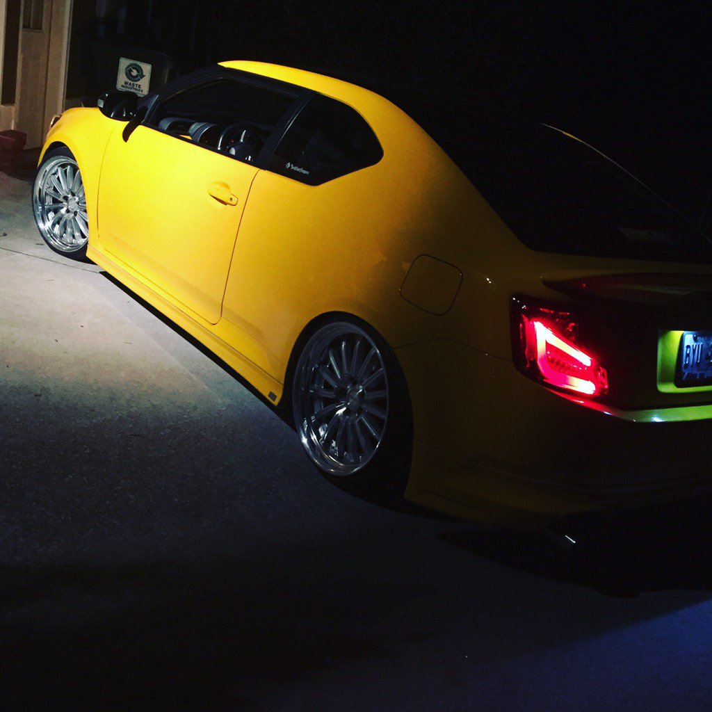 MuscleDustin's tweet image. So this is how she looks now 😊