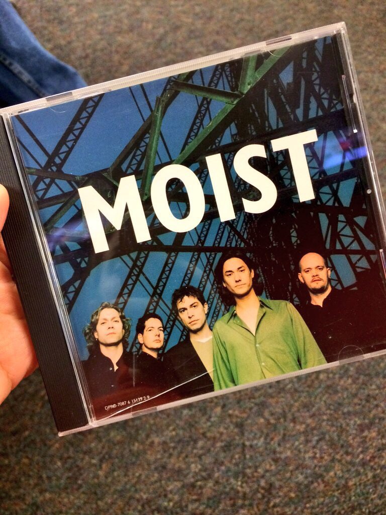 wdtnbrooke's tweet photo. My director brought this to my desk this morning.. "I knew you'd love it." 😩 #amnewsers #wordsthatmakemecringe https://t.co/3feXYQNlJs
