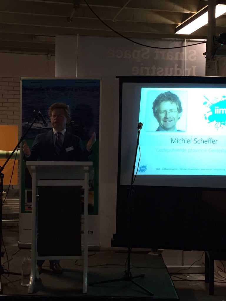 Michiel Scheffer spreekt uit eigen ervaring bevlogen over innovatie in Achterhoek.