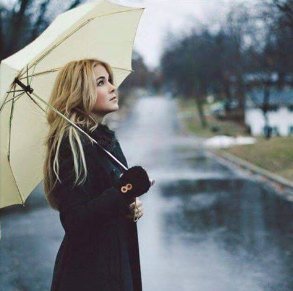 maryamyafa's tweet photo. آنا كـالمظله تمام .. 
لن أنفعك اِن لم تضعني فوق راسك !

مريم.. https://t.co/FP2LLHbJfr