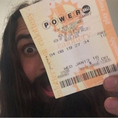 Not selfish! Giving away 1,000 to everyone who retweets this and follows me within 24 hours! #Powerball #giveback