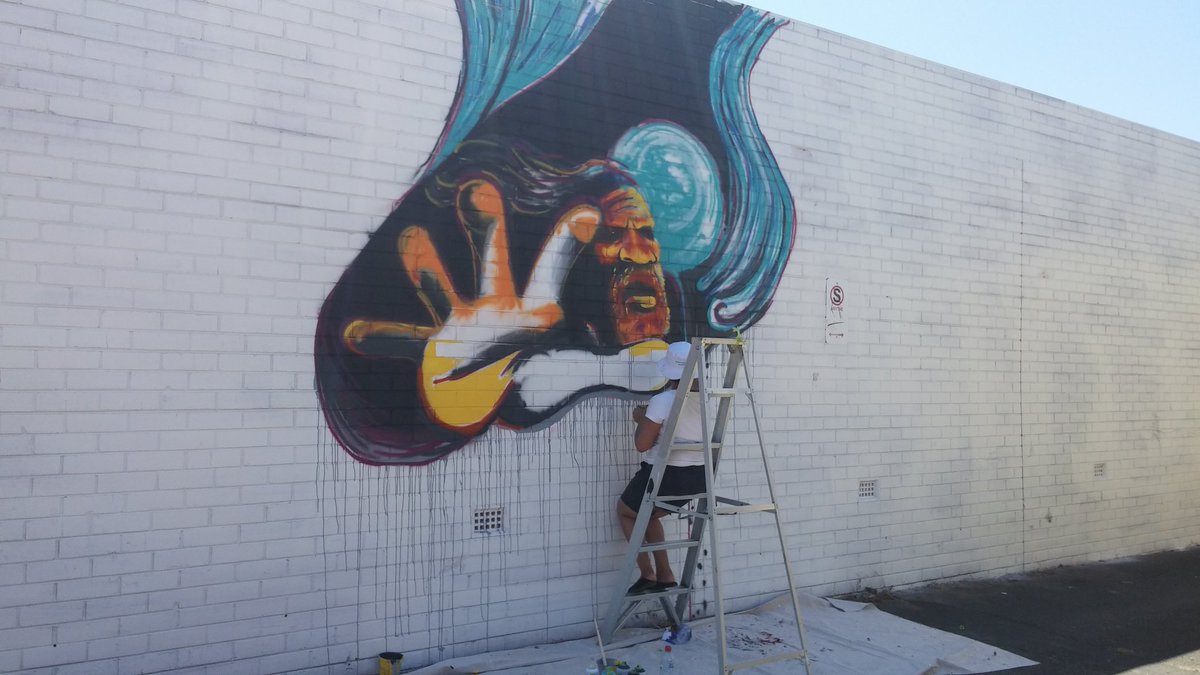 jay_zanich's tweet photo. Re-Discover 2016 Bunbury. Blank urban walls are being transformed before our eyes #streetart #RediscoverBunbury https://t.co/ucrheXUv32