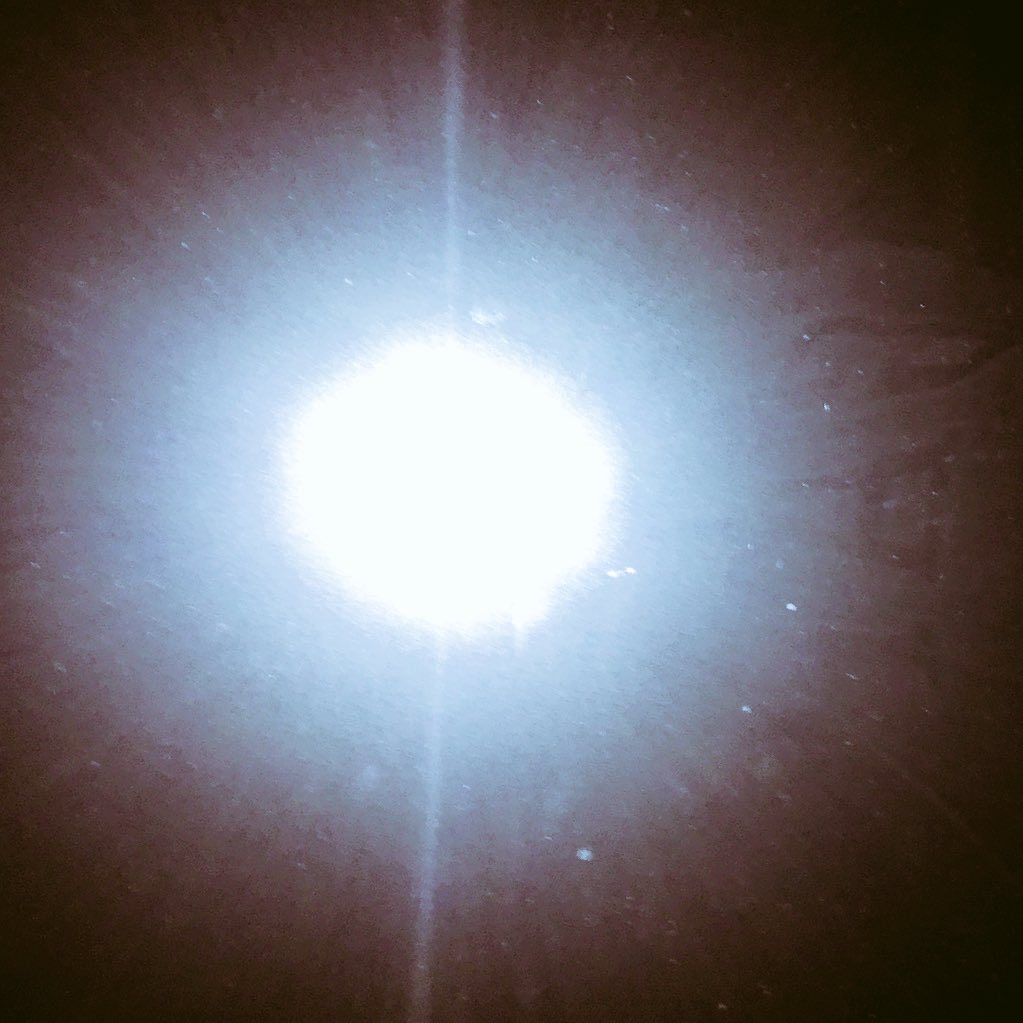 harribo299's tweet photo. #UFO https://t.co/Dcy9NLqAMD