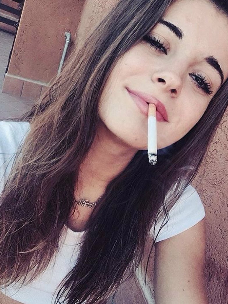 jayjonesva's tweet photo. #smokingfetish https://t.co/uhCvXUQw6t