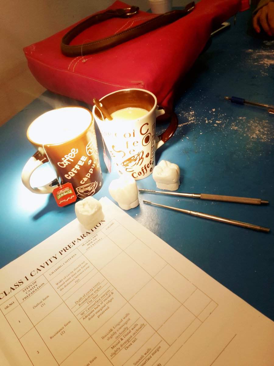 Dr_iqralaraib's tweet image. Surgery ward ki chaye  😍😍😍😍😍
#PhantomLab 😁😁😁😁