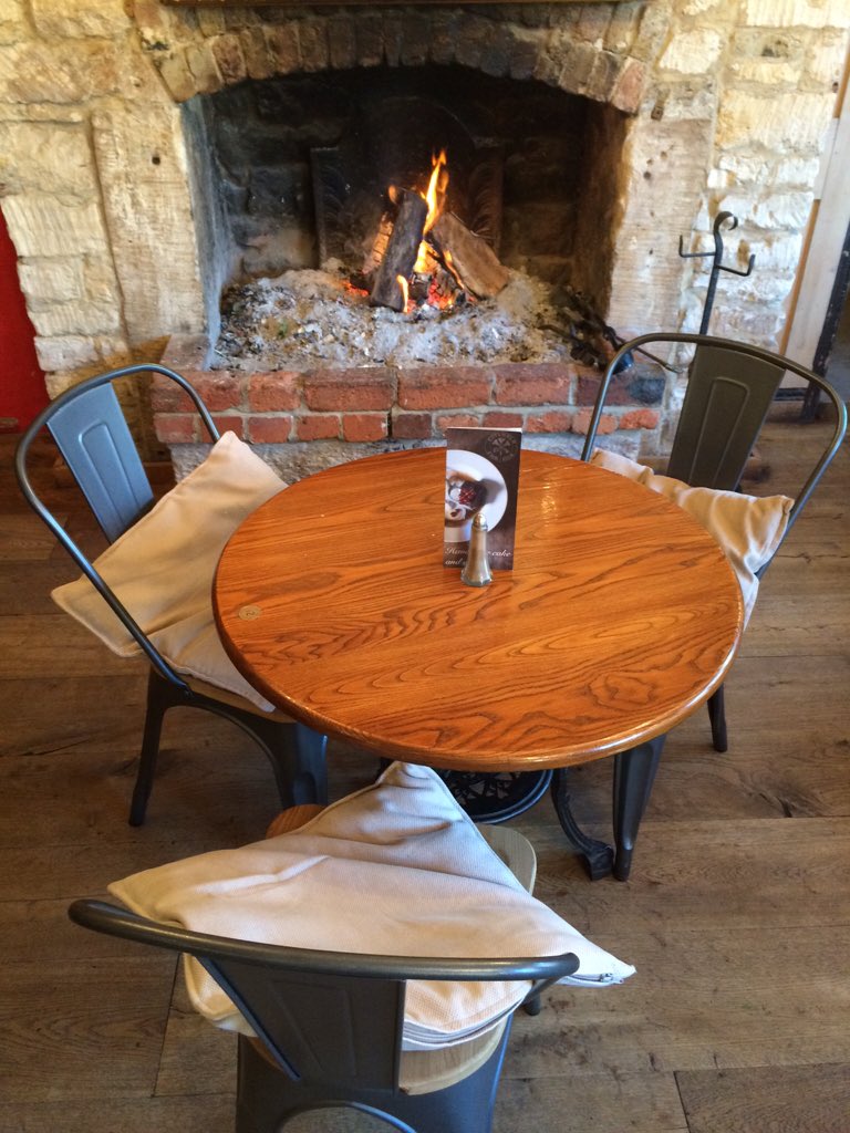 The Old Fleece tweet media