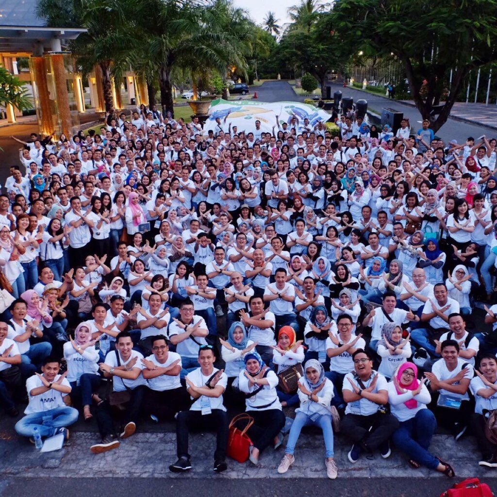 #proudofaxamandiri #IBB2016 #Region 8# <a href="/tisyediah/">tisye diah retnojati</a> <a href="/joshuarudi/">Joshua Rudi Nugraha</a> <a href="/azsa_saza/">saza</a> #Nusa dua Bali PeeeeeCaaaaaHhhhhhhh