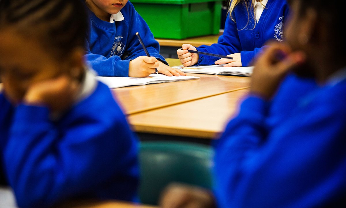 s6Tutoring's tweet image. Worrying! More than 500,000 primary school pupils taught in 'super-size' classes- bit.ly/203QAS0 #education